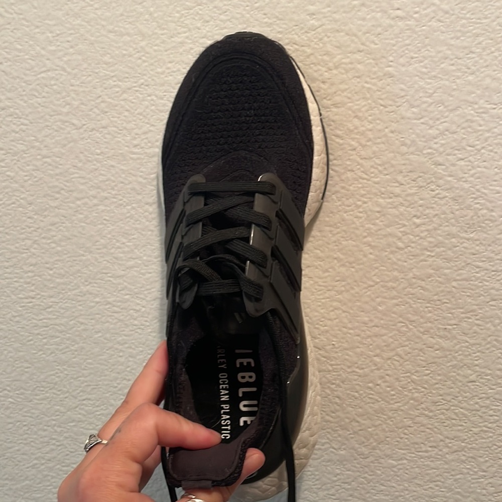 ADIDAS ULTRA BOOST RUNNING SHOES - Picture 4 of 5
